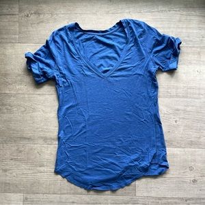 Lululemon love v neck